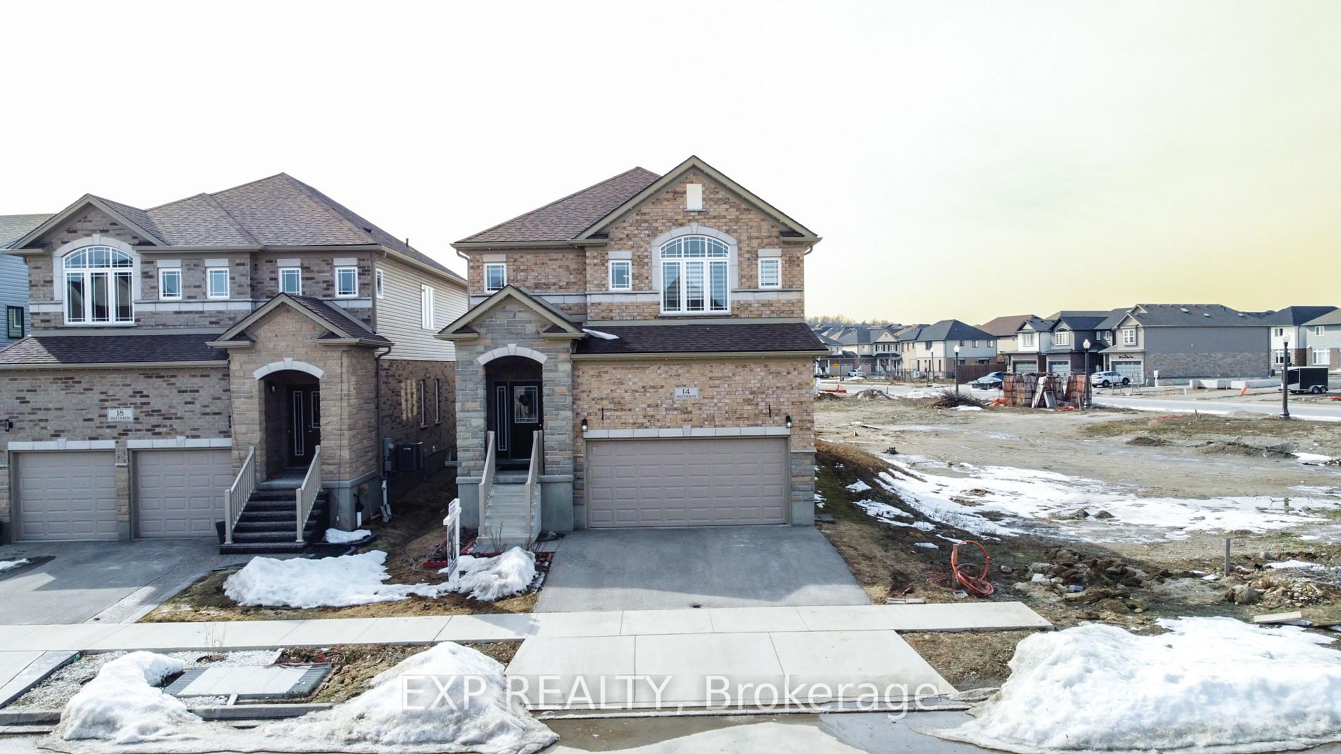 Photo 1 of 14 Waterbow Trail, Kitchener — HOMEH