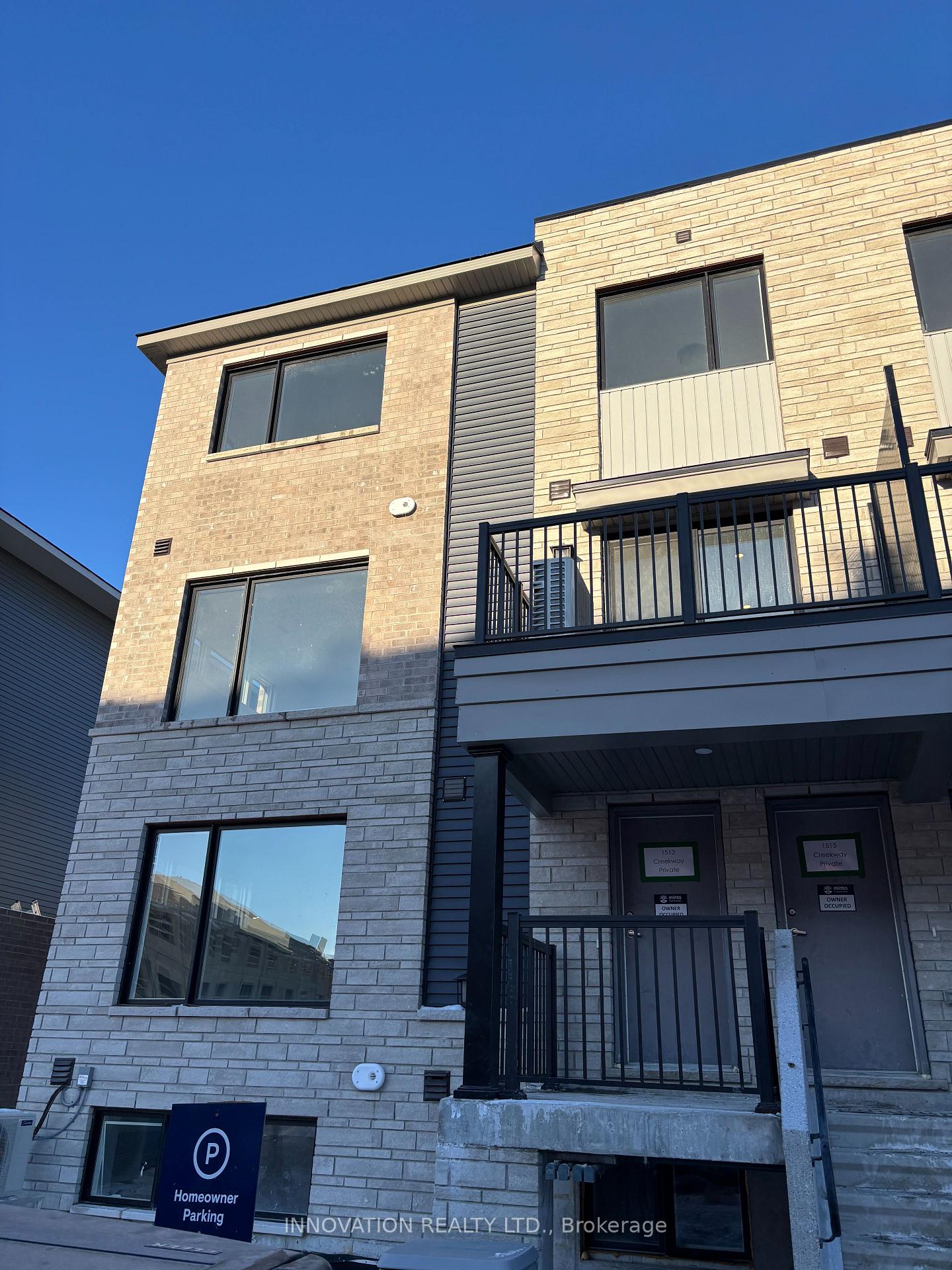 Front of 1515 Creekway Private