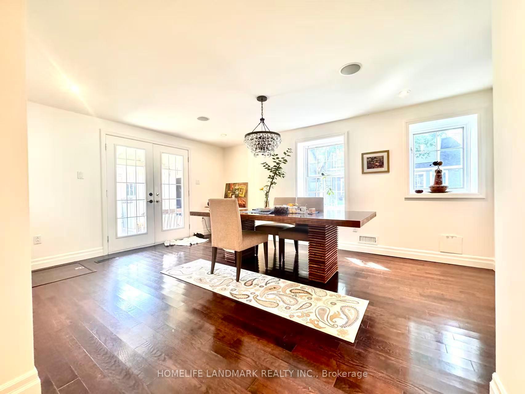 Photo 15 of 15 Station Lane, Markham, Unionville — HOMEH