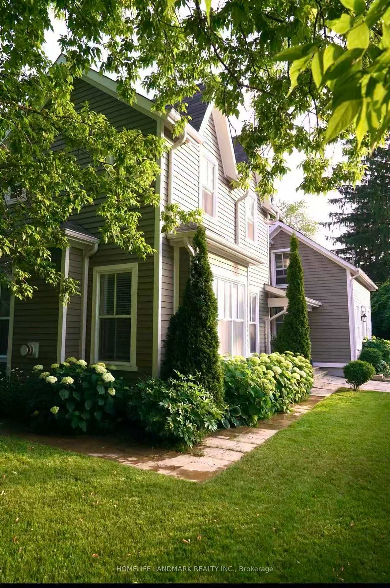 Photo 41 of 15 Station Lane, Markham, Unionville — HOMEH