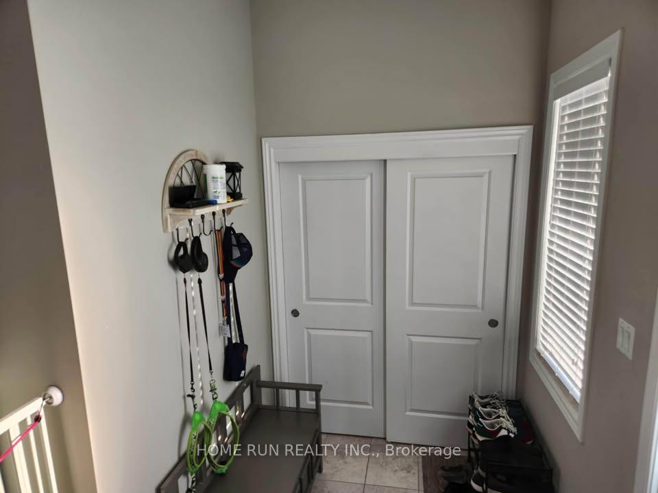 Photo 5 of 209 Saddleback Crescent, Ottawa, Kanata - Kanata Lakes/Heritage Hills — HOMEH