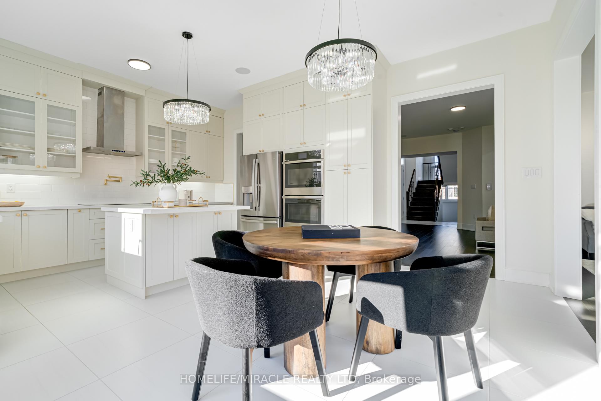 Photo 11 of 1177 Wickham Road, Innisfil, Alcona — HOMEH