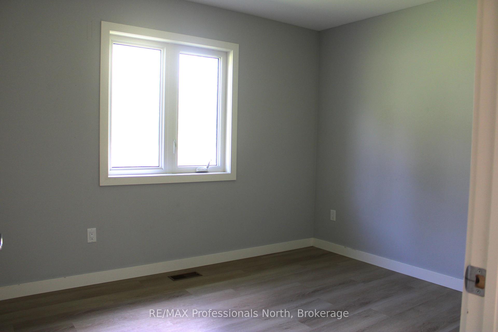 Photo 15 of 2513 Davis Lake Road, Minden Hills, Lutterworth — HOMEH