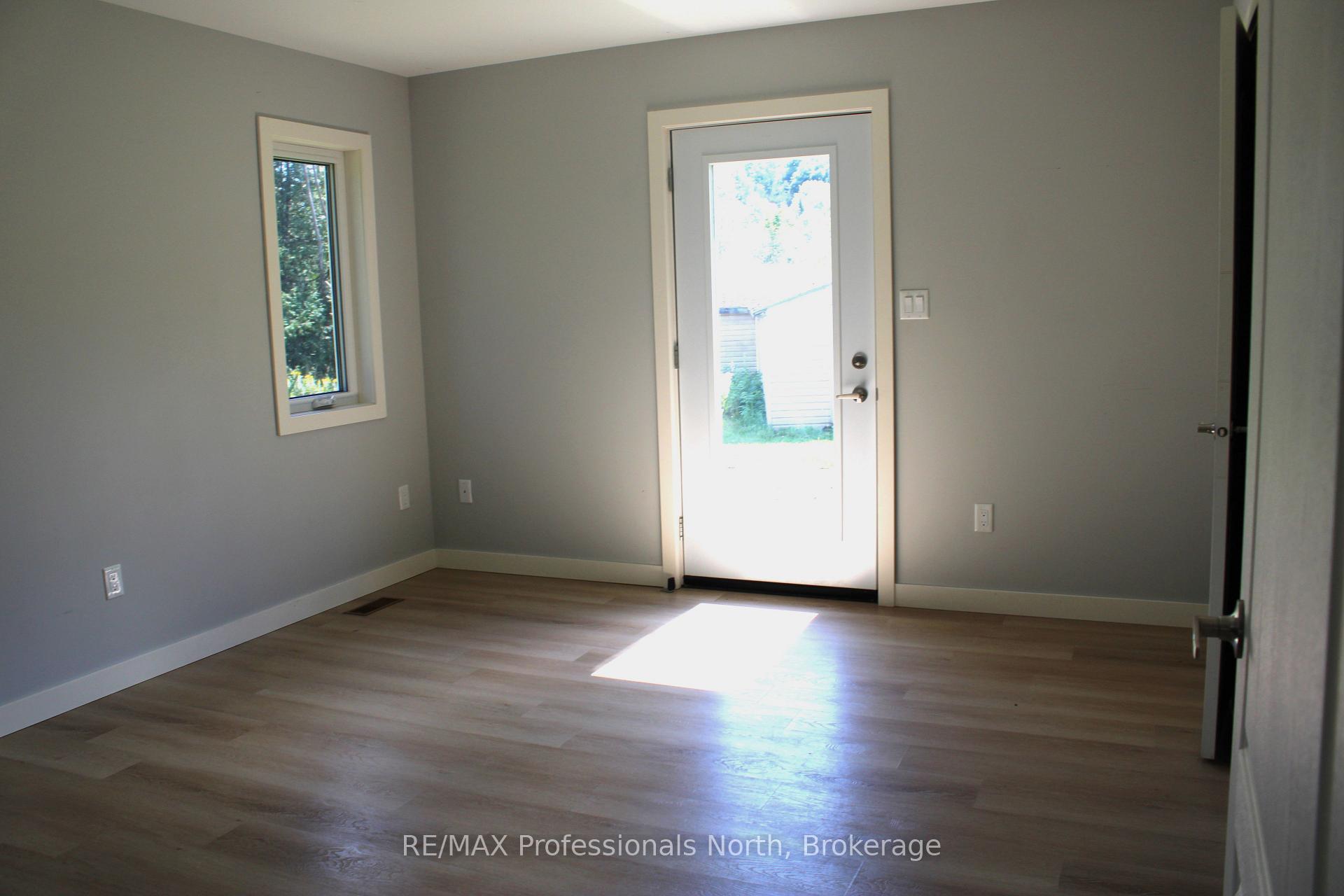 Photo 16 of 2513 Davis Lake Road, Minden Hills, Lutterworth — HOMEH