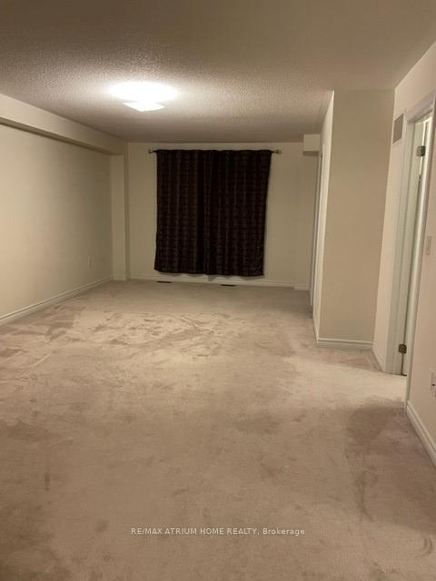 Photo 15 of 126 Living Crescent, Markham, Victoria Square — HOMEH