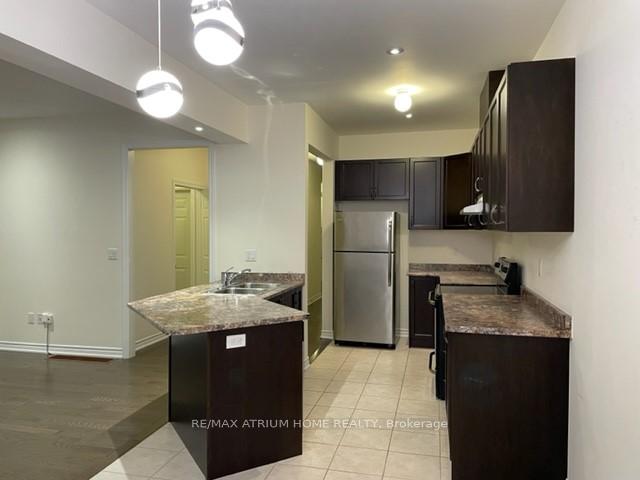 Photo 20 of 126 Living Crescent, Markham, Victoria Square — HOMEH