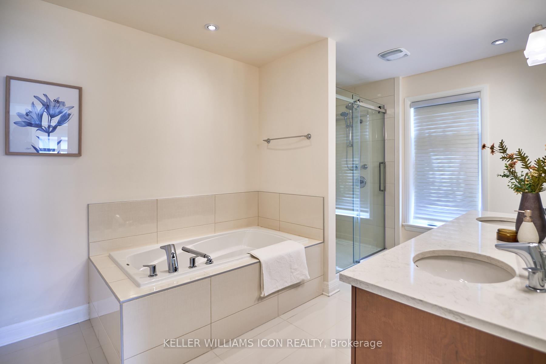 Photo 34 of 218 Gabbro Crescent, Ottawa, Kanata - Kanata Lakes/Heritage Hills — HOMEH