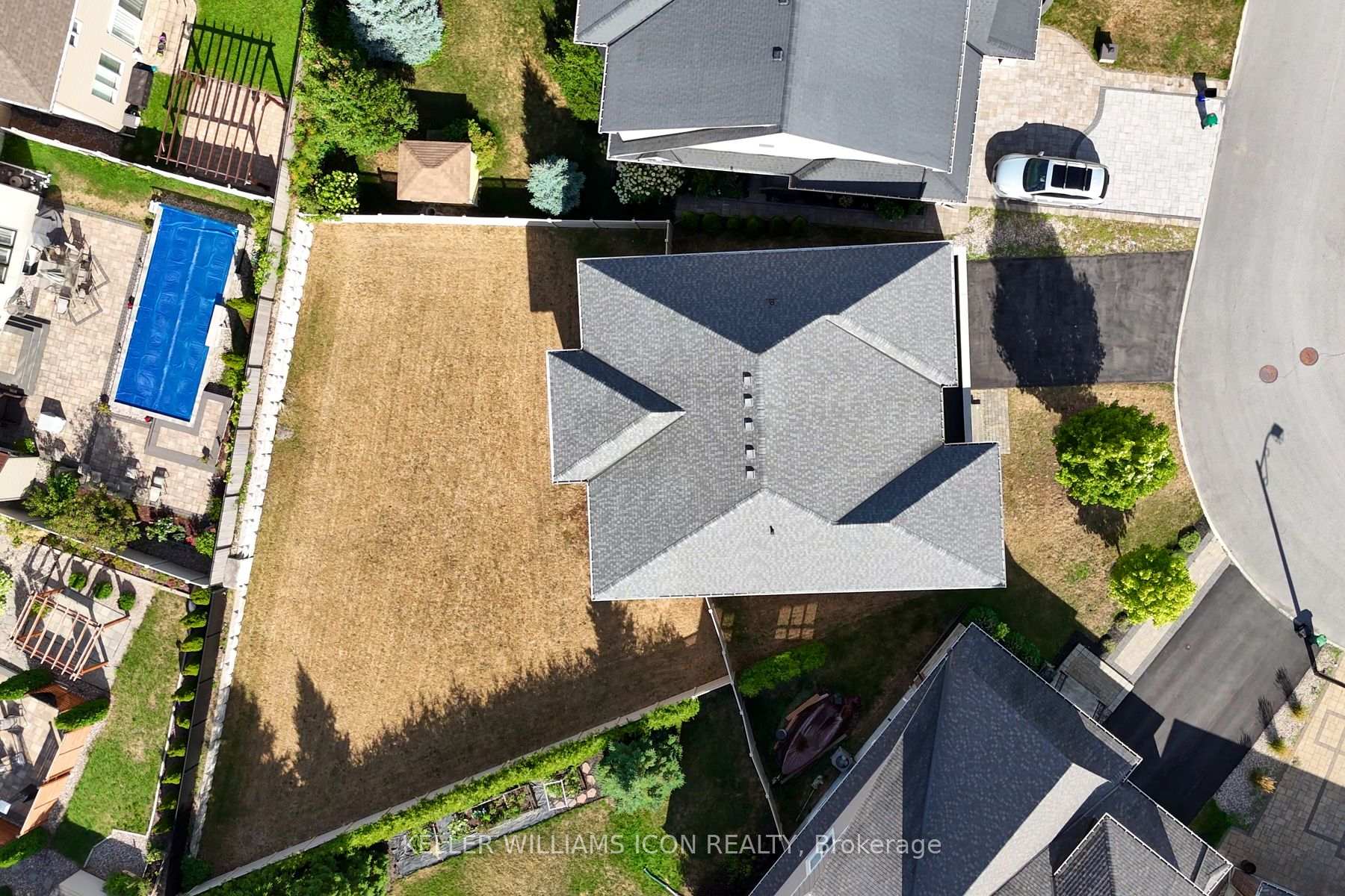 Photo 44 of 218 Gabbro Crescent, Ottawa, Kanata - Kanata Lakes/Heritage Hills — HOMEH