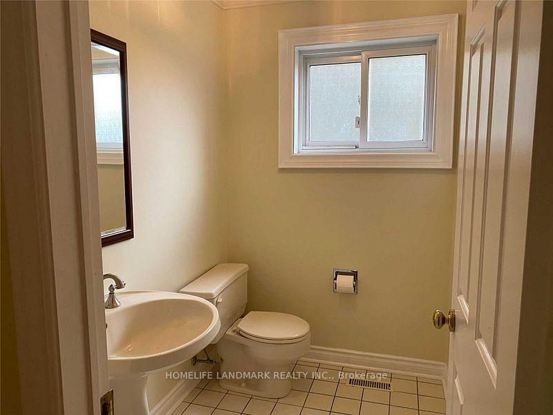 Photo 5 of 14 Roverdale Court, Markham, Unionville — HOMEH