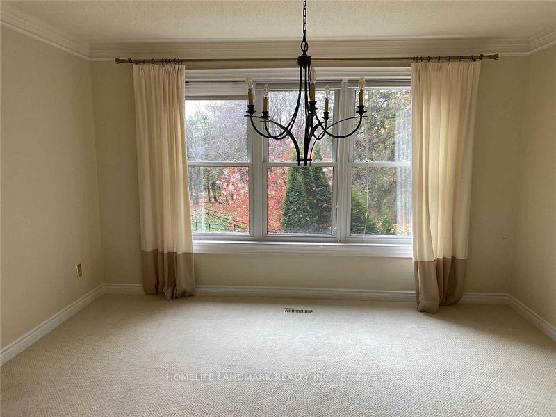 Photo 8 of 14 Roverdale Court, Markham, Unionville — HOMEH