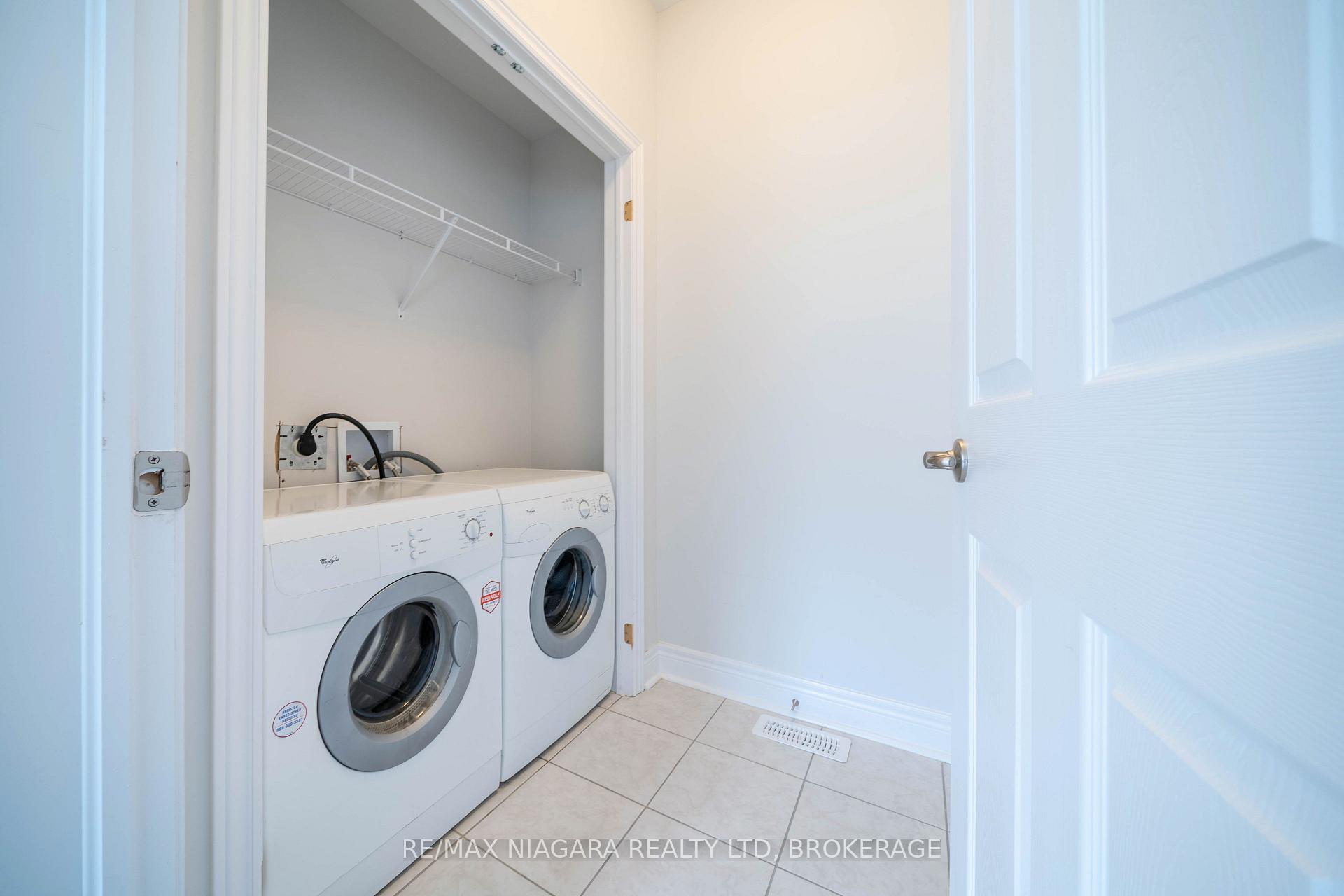 Photo 20 of 109 Jinnah Avenue, Markham, Middlefield — HOMEH