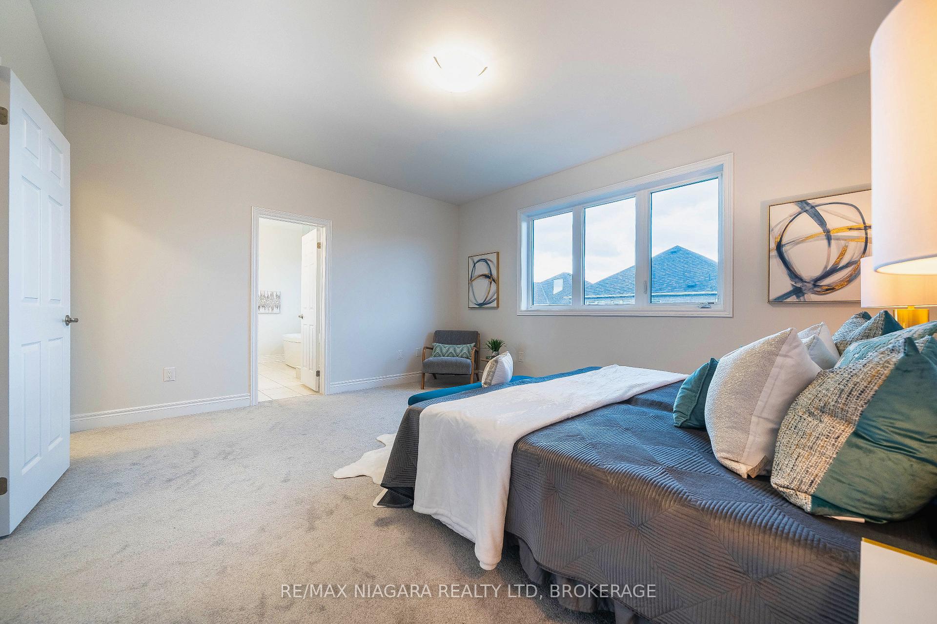 Photo 25 of 109 Jinnah Avenue, Markham, Middlefield — HOMEH