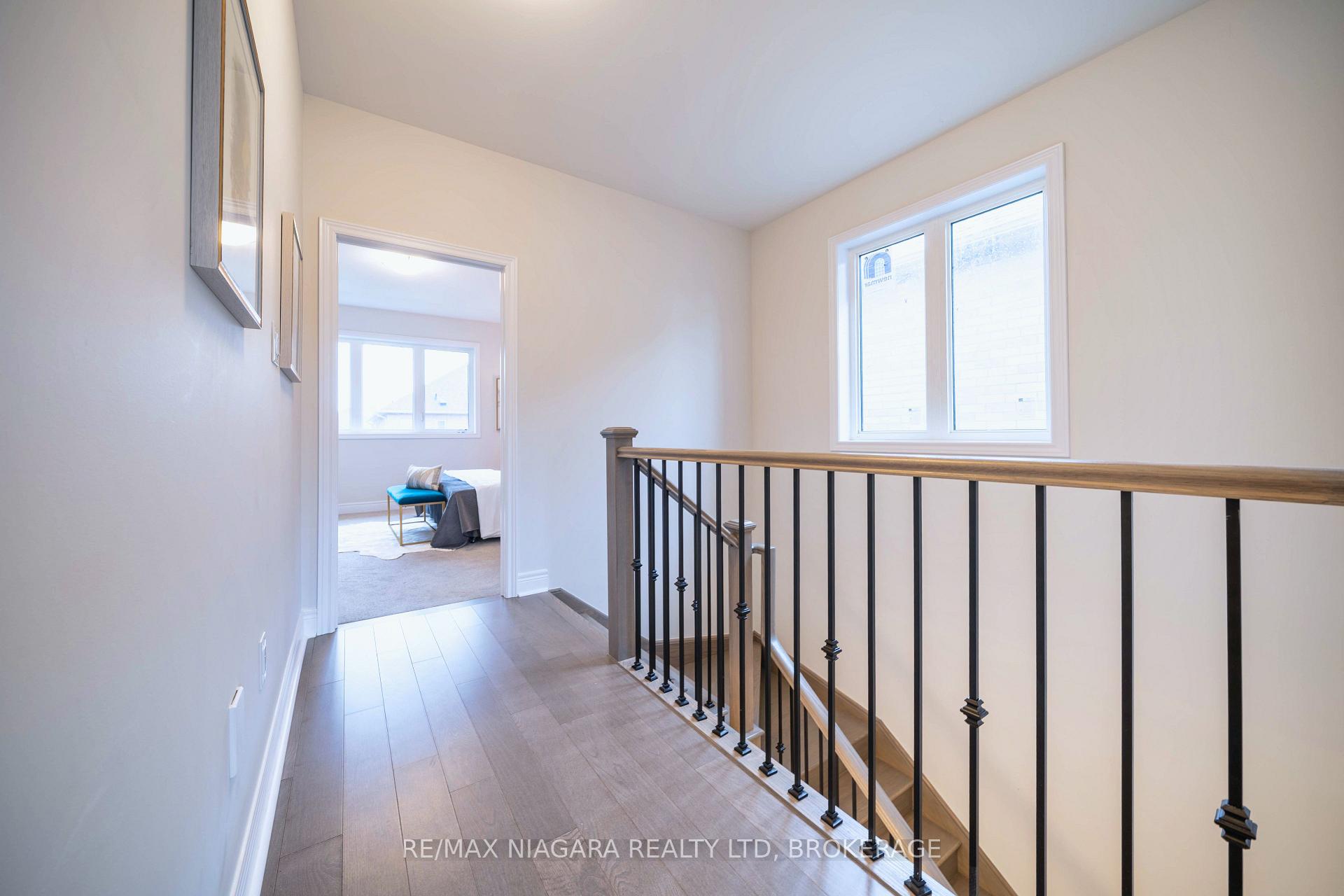 Photo 38 of 109 Jinnah Avenue, Markham, Middlefield — HOMEH