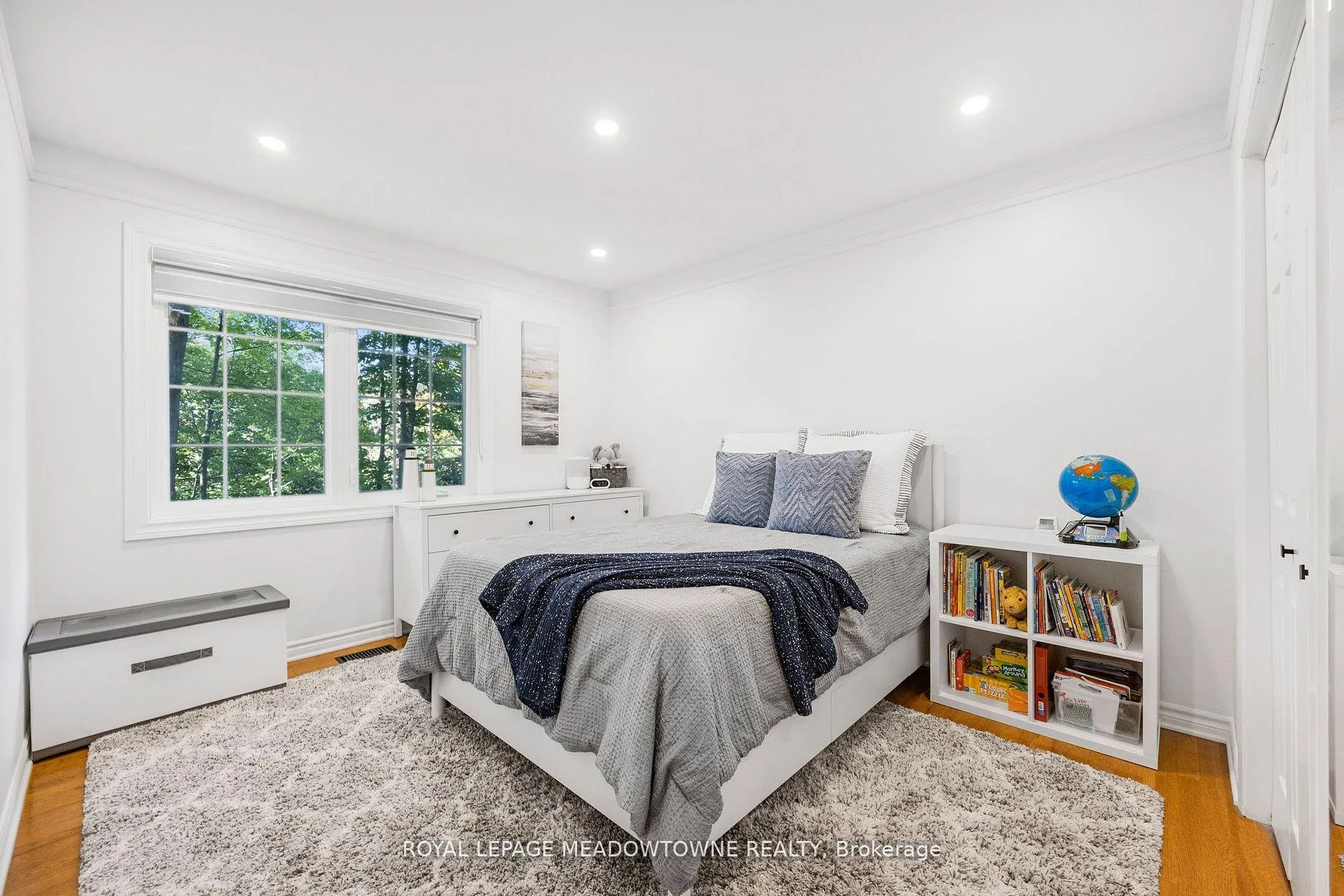 Photo 23 of 106 Campbell Avenue E, Milton, Campbellville — HOMEH