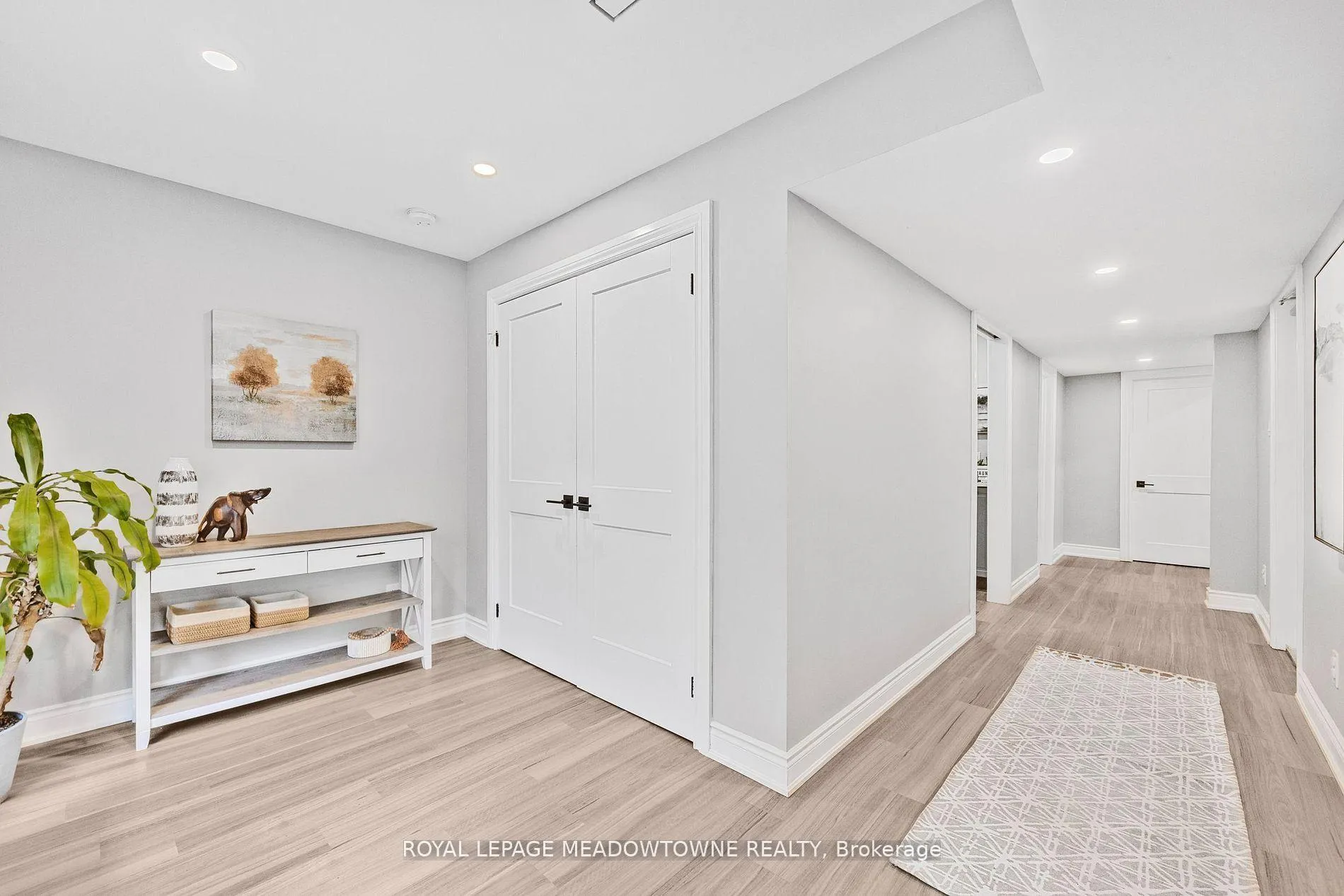 Photo 25 of 106 Campbell Avenue E, Milton, Campbellville — HOMEH