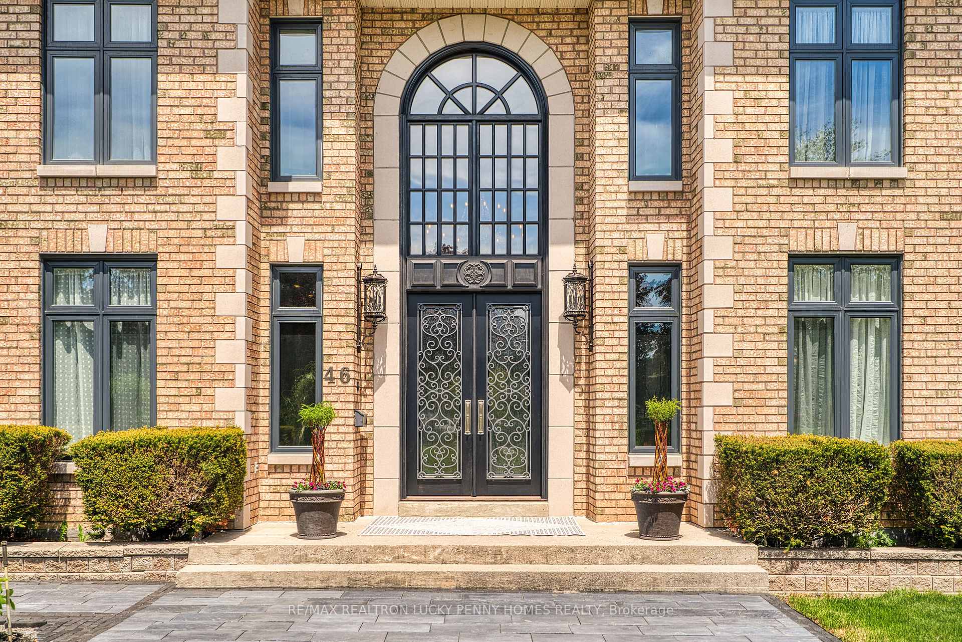 Photo 7 of 46 Richard Person Drive, Markham, Devil's Elbow — HOMEH