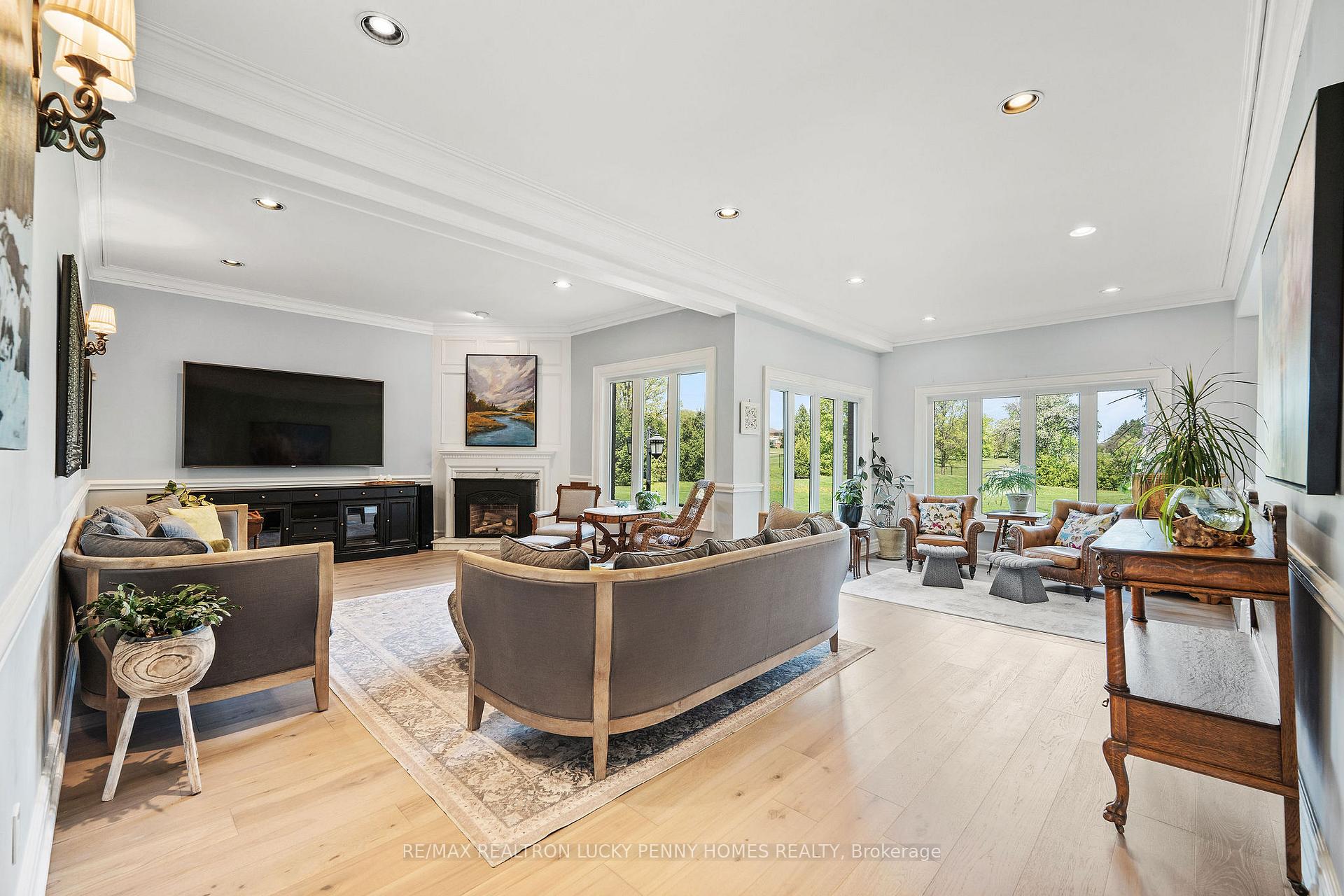 Photo 22 of 46 Richard Person Drive, Markham, Devil's Elbow — HOMEH