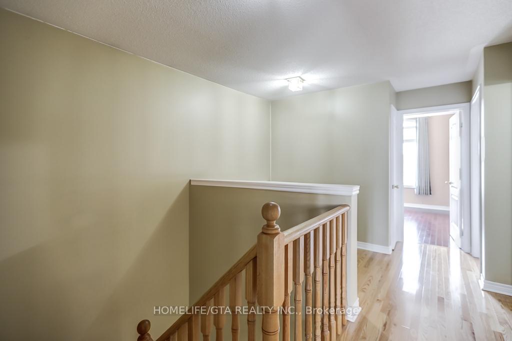 Photo 21 of 54 Outer Banks Drive, Markham, Cornell — HOMEH