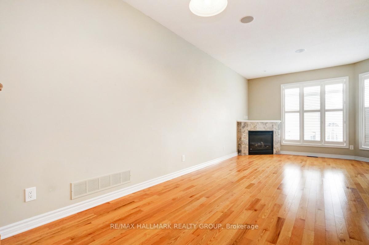 Photo 11 of 314 Kingbrook Drive, Ottawa, Kanata - Bridlewood — HOMEH