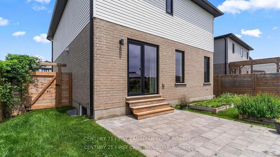 Photo 38 of 61 Locky Lane, Middlesex Centre, Kilworth — HOMEH