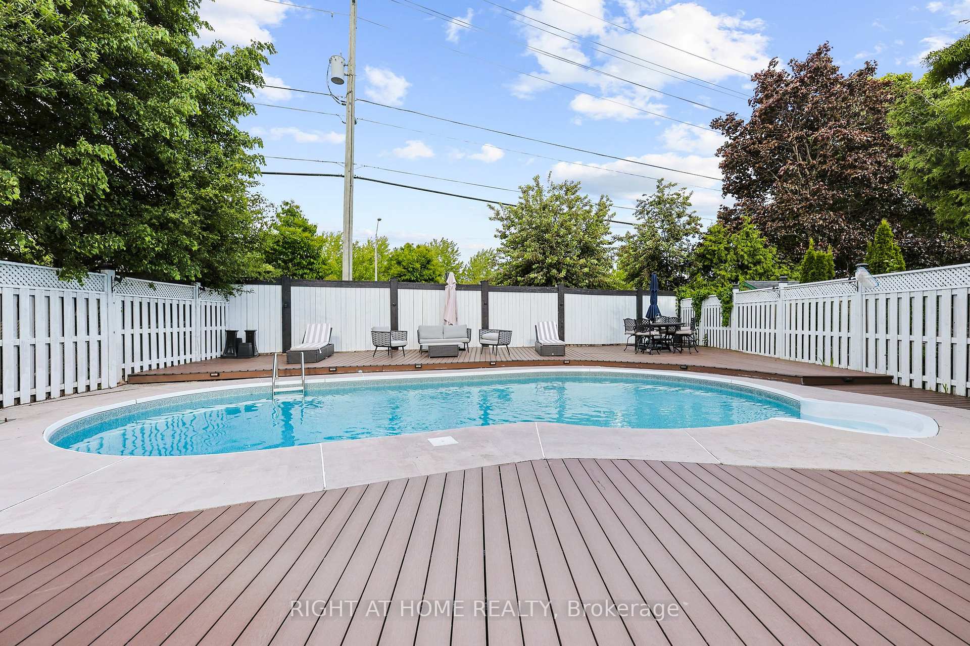 Photo 35 of 21 Spragg Circle, Markham, Markham Village — HOMEH
