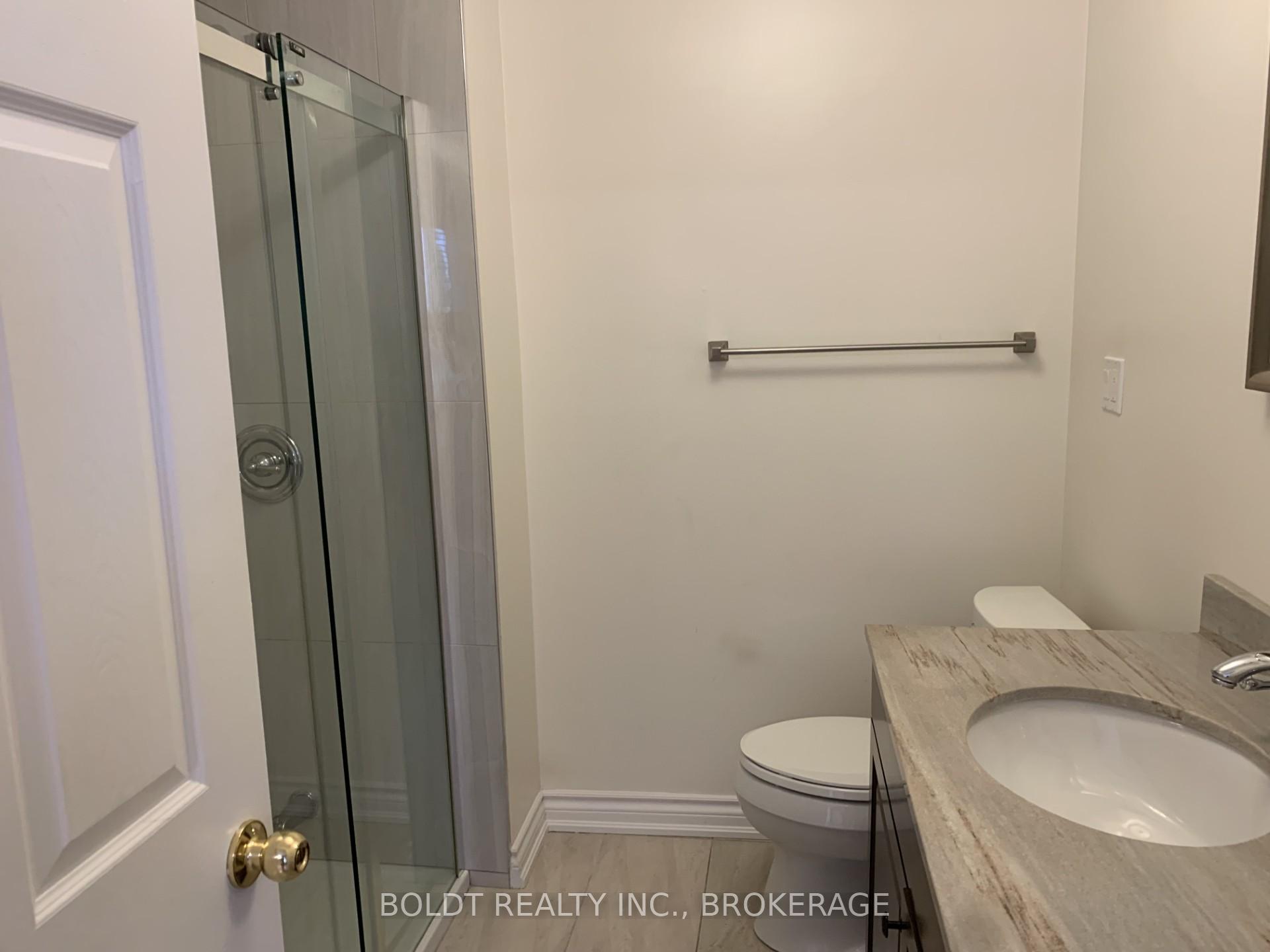 Photo 14 of 7 Gilanna Street, Hamilton, Rural Stoney Creek — HOMEH