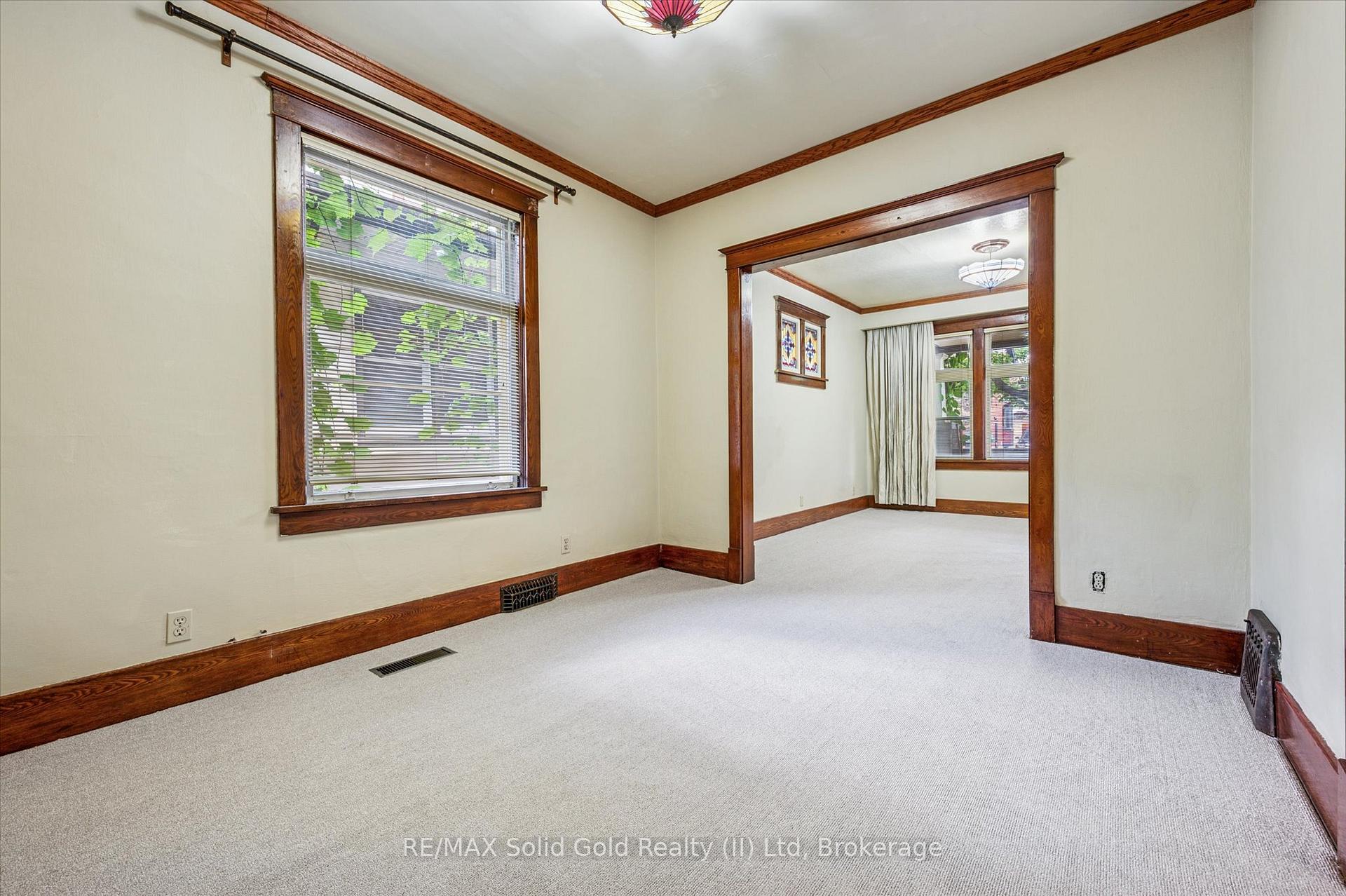 Photo 10 of 5 Dekay Street, Kitchener — HOMEH
