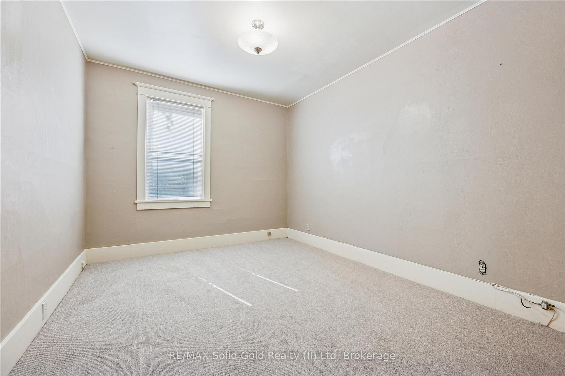 Photo 21 of 5 Dekay Street, Kitchener — HOMEH