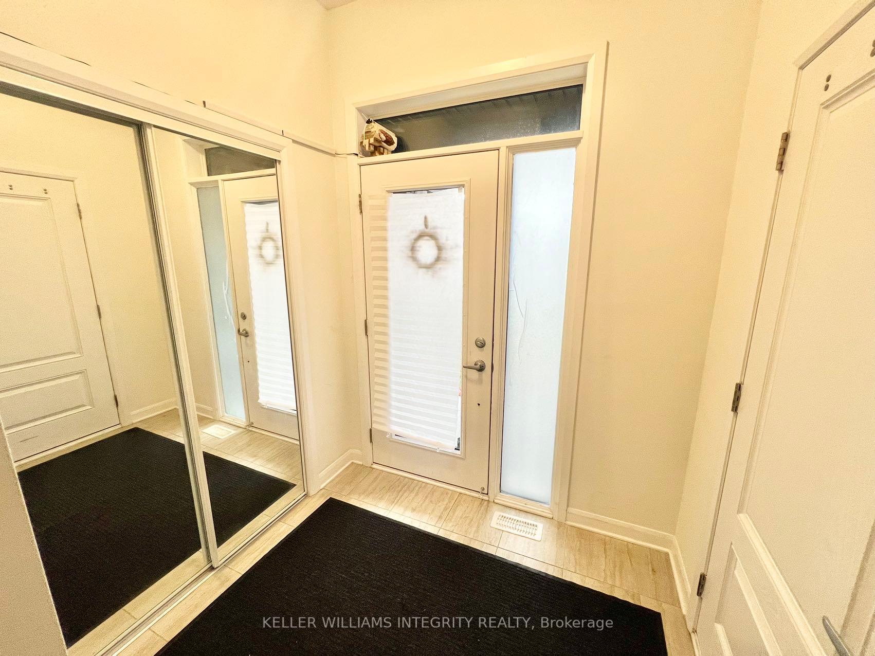 Photo 2 of 215 Clonrush Way, Ottawa, Kanata - Kanata Lakes/Heritage Hills — HOMEH