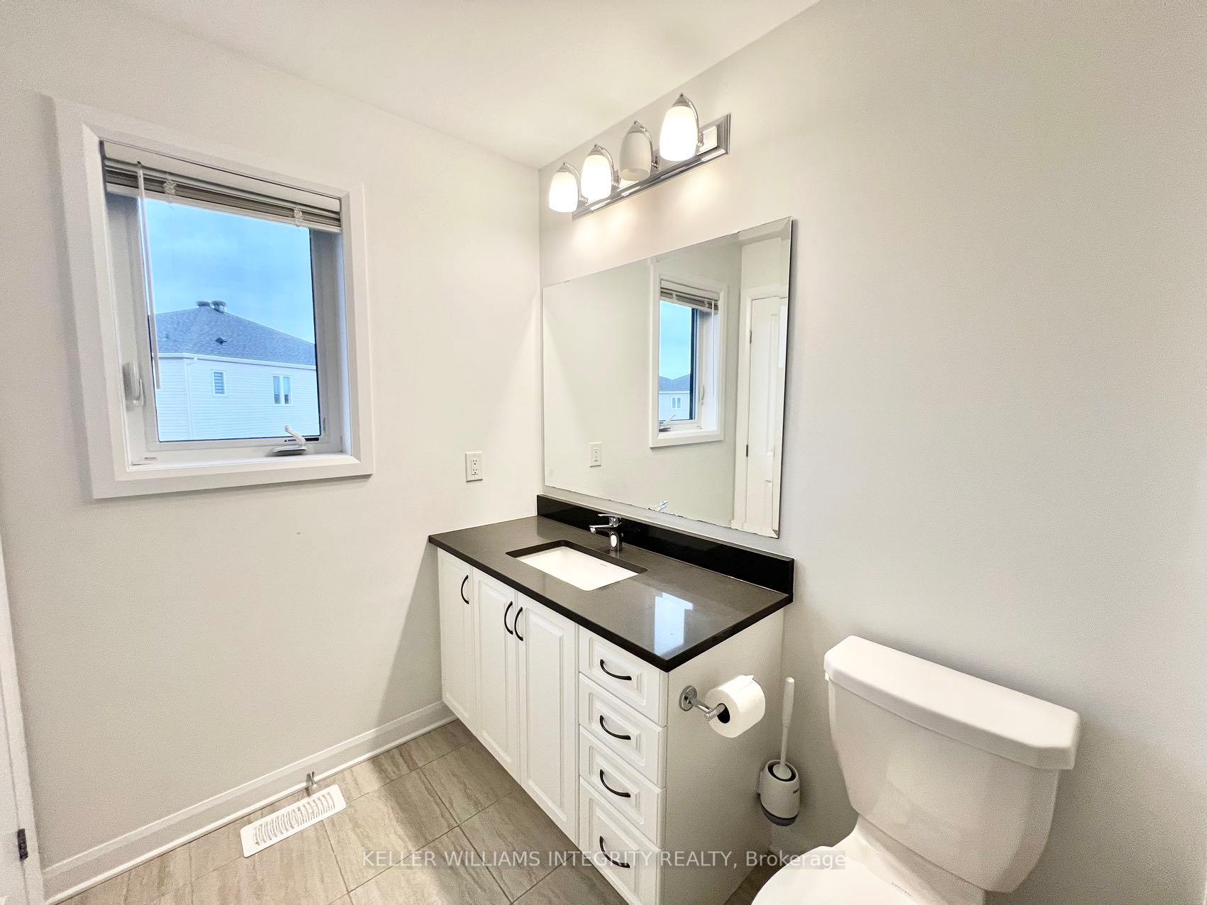 Photo 21 of 215 Clonrush Way, Ottawa, Kanata - Kanata Lakes/Heritage Hills — HOMEH