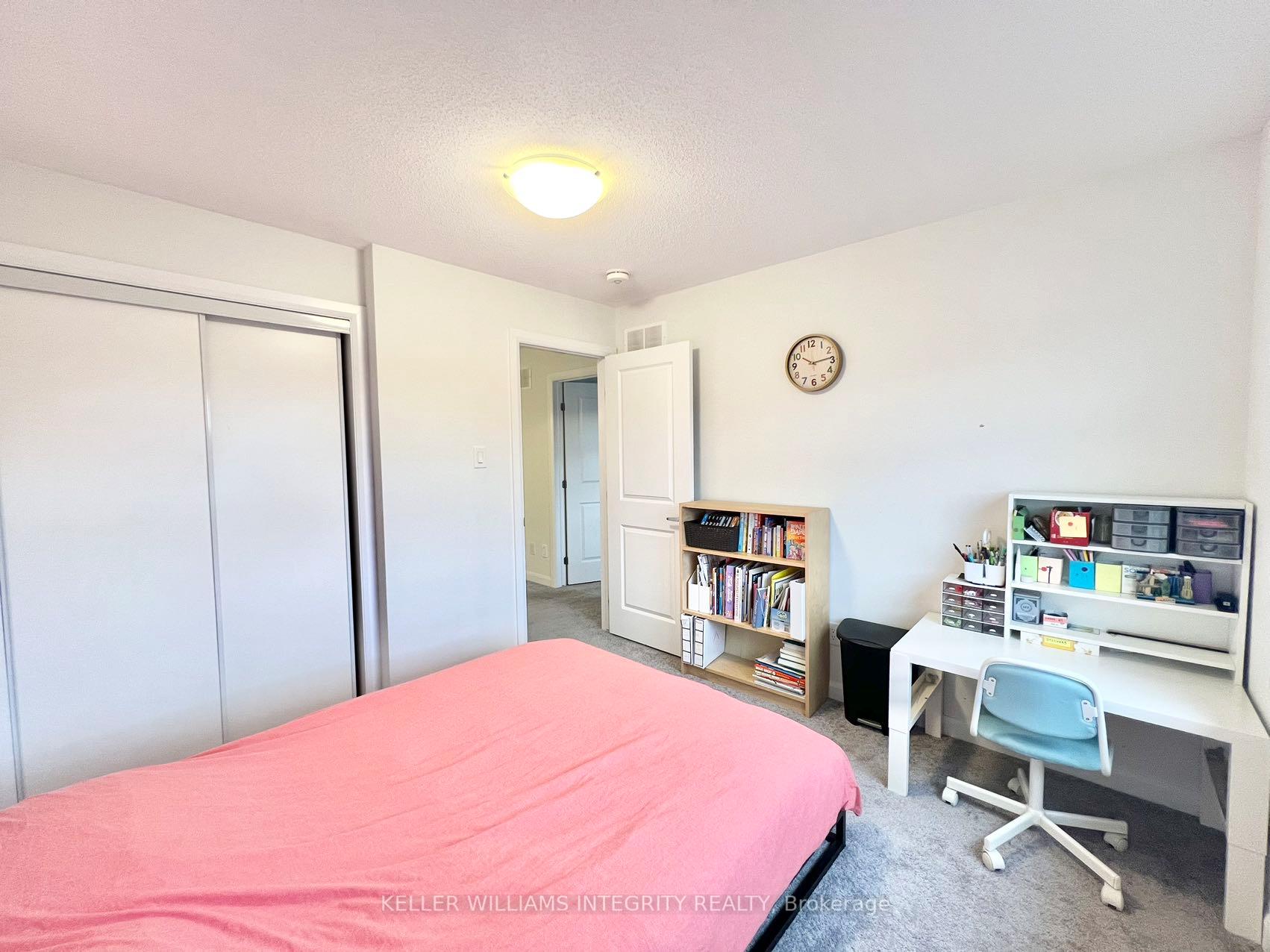 Photo 23 of 215 Clonrush Way, Ottawa, Kanata - Kanata Lakes/Heritage Hills — HOMEH