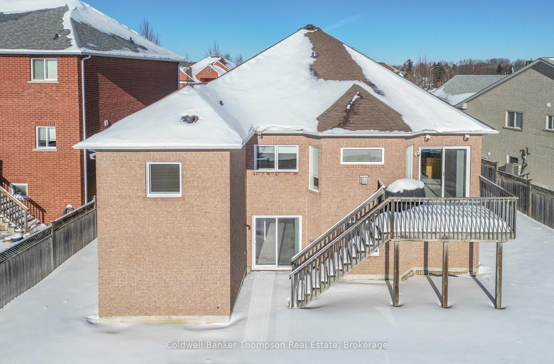 Photo 32 of 2009 Thompson Street, Innisfil, Alcona — HOMEH