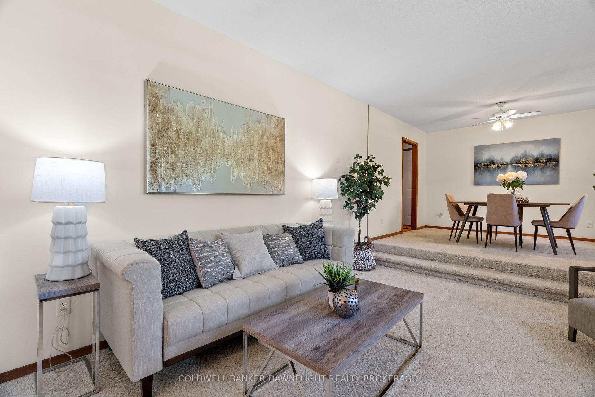 Photo 8 of 218 Oakcrest Drive, Middlesex Centre, Komoka — HOMEH