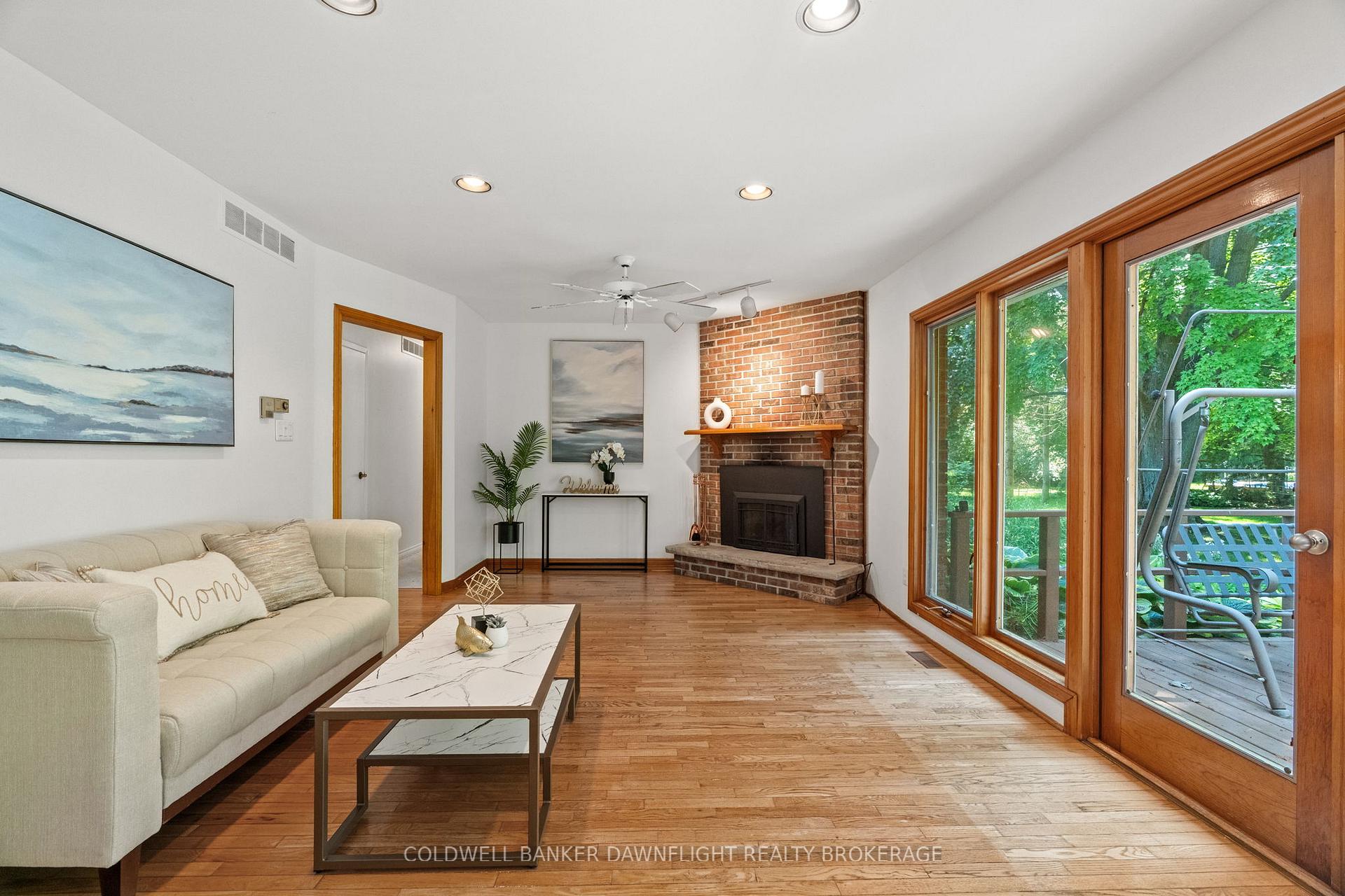 Photo 16 of 218 Oakcrest Drive, Middlesex Centre, Komoka — HOMEH
