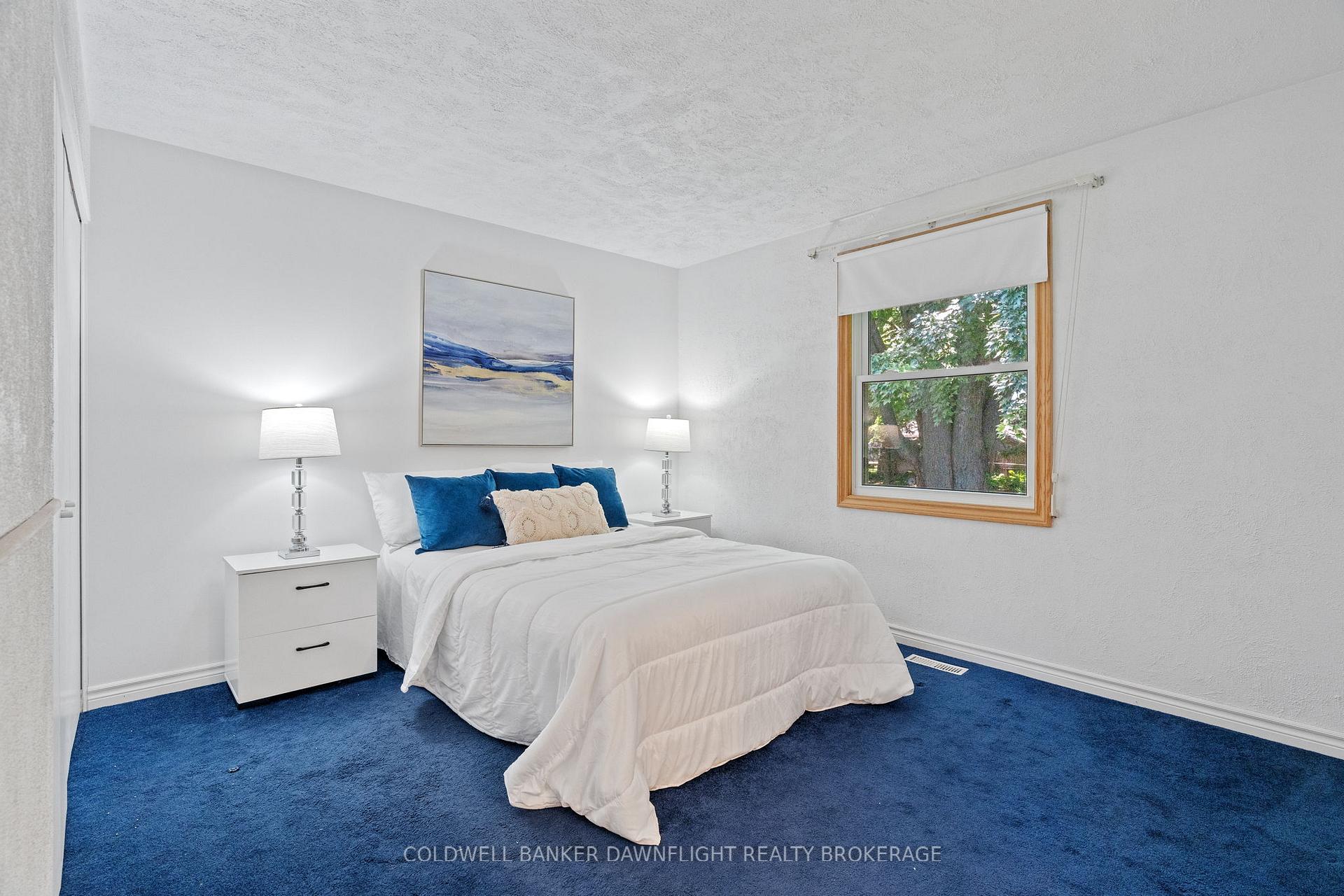 Photo 25 of 218 Oakcrest Drive, Middlesex Centre, Komoka — HOMEH