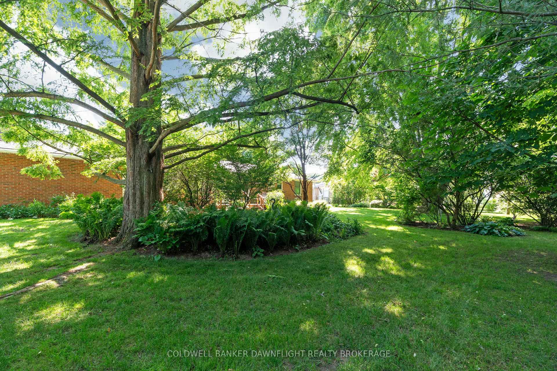 Photo 41 of 218 Oakcrest Drive, Middlesex Centre, Komoka — HOMEH
