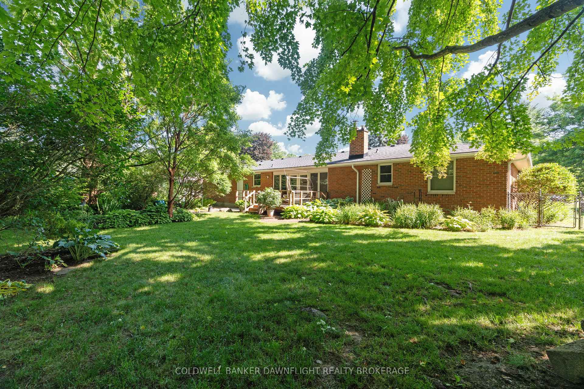 Photo 44 of 218 Oakcrest Drive, Middlesex Centre, Komoka — HOMEH