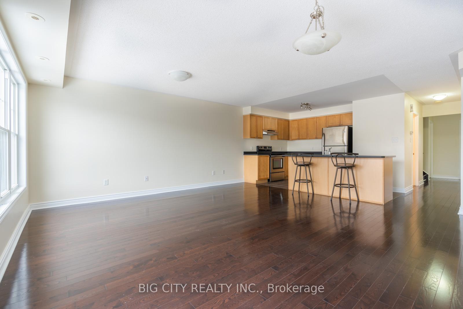 Photo 5 of Unit 1, 2756 Bur Oak Avenue, Markham, Cornell — HOMEH