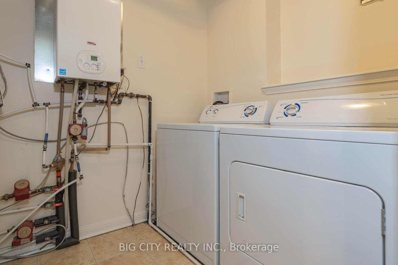 Photo 9 of Unit 1, 2756 Bur Oak Avenue, Markham, Cornell — HOMEH