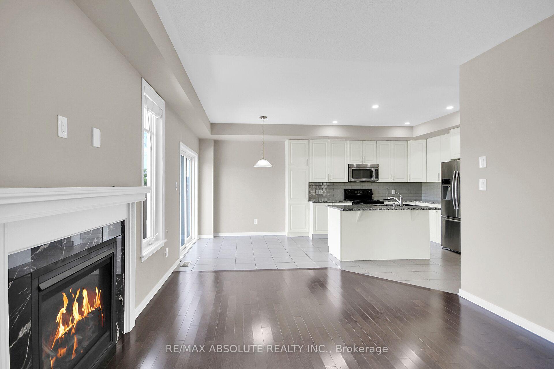 Photo 11 of 54 Tapadero Avenue, Ottawa, Kanata - Emerald Meadows/Trailwest — HOMEH