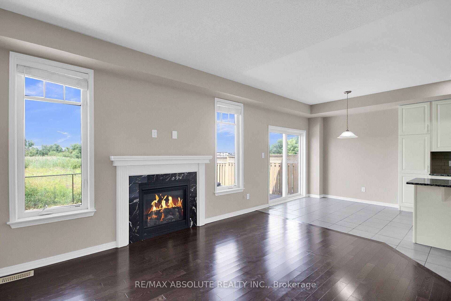 Photo 14 of 54 Tapadero Avenue, Ottawa, Kanata - Emerald Meadows/Trailwest — HOMEH