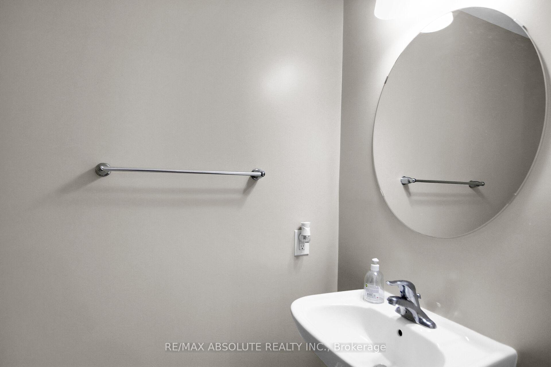 Photo 27 of 54 Tapadero Avenue, Ottawa, Kanata - Emerald Meadows/Trailwest — HOMEH