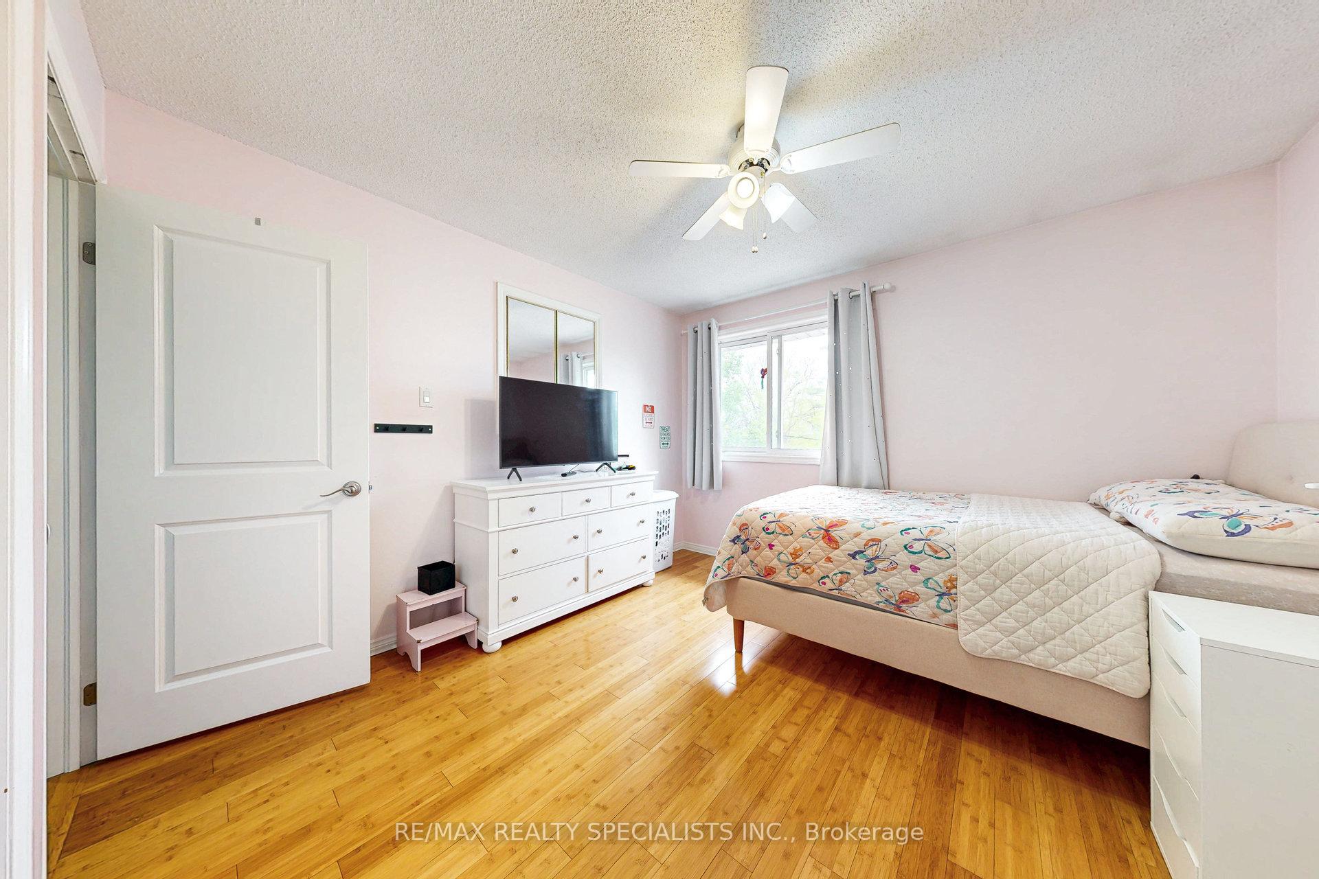 Photo 25 of 99 Pinnacle Drive, Kitchener, Lower Doon — HOMEH