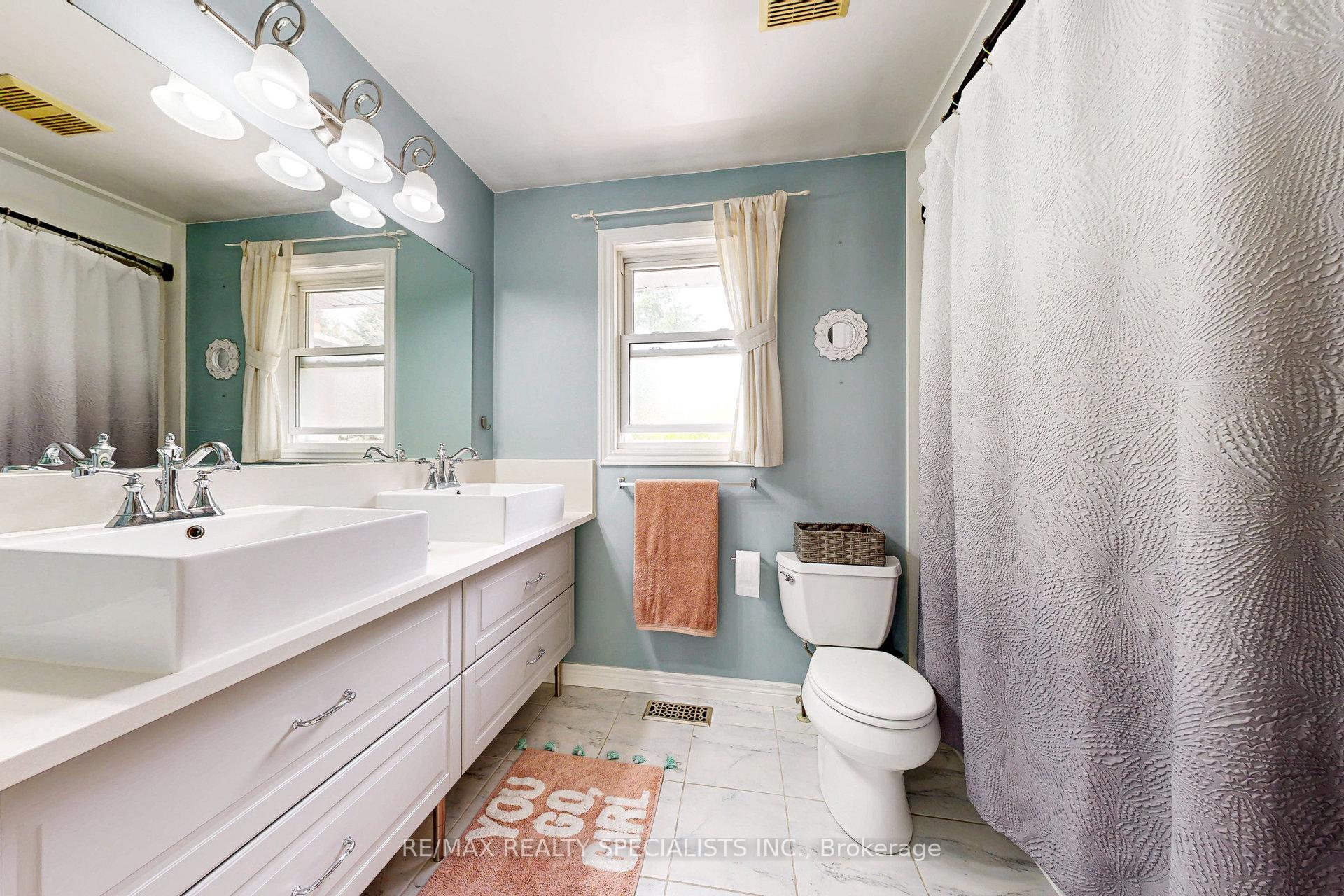Photo 30 of 99 Pinnacle Drive, Kitchener, Lower Doon — HOMEH