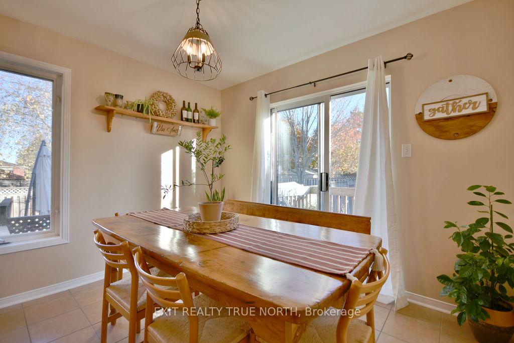 Photo 15 of 1321 Vincent Crescent, Innisfil, Alcona — HOMEH