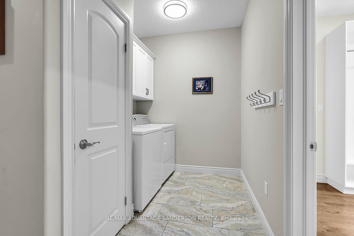 Photo 35 of 173 Martin Drive, Middlesex Centre, Ilderton — HOMEH