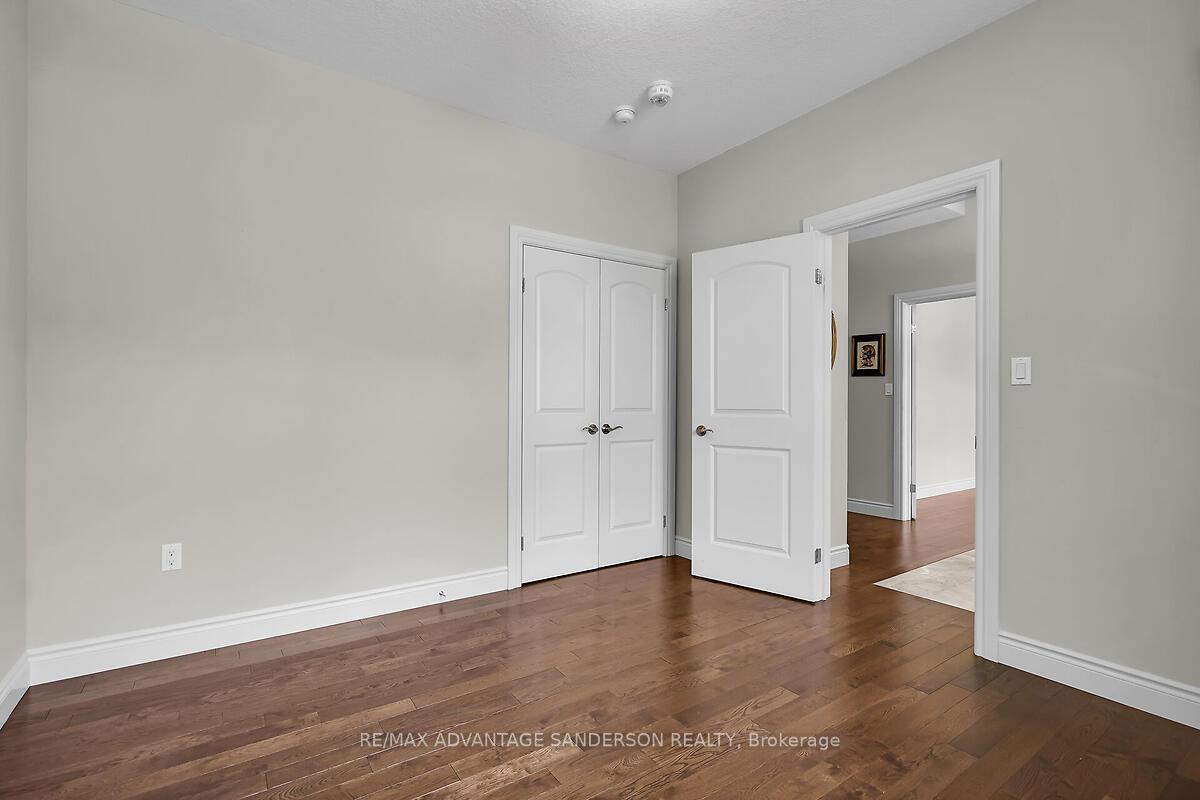 Photo 39 of 173 Martin Drive, Middlesex Centre, Ilderton — HOMEH