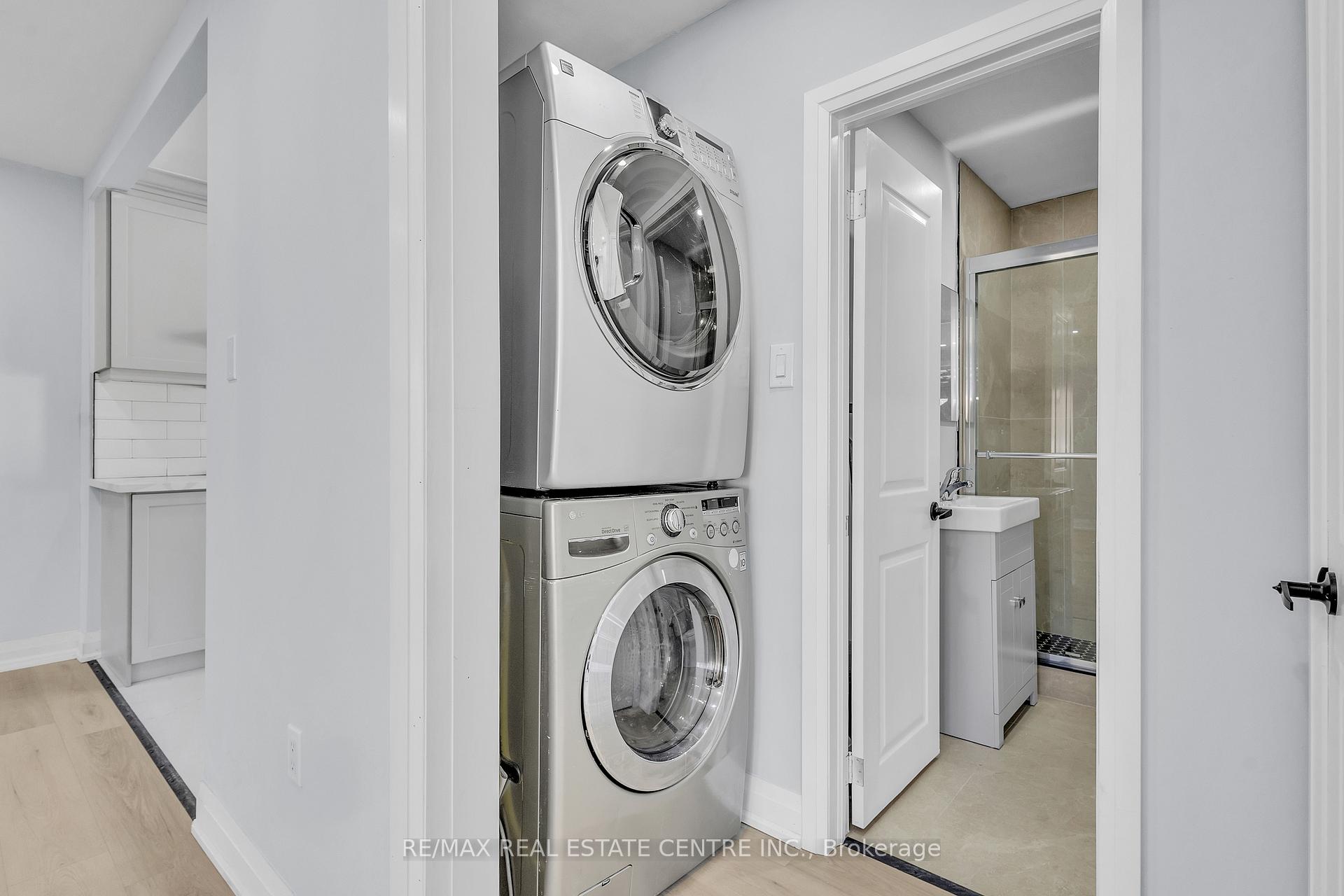 Photo 16 of 84 Avalon Place, Kitchener — HOMEH