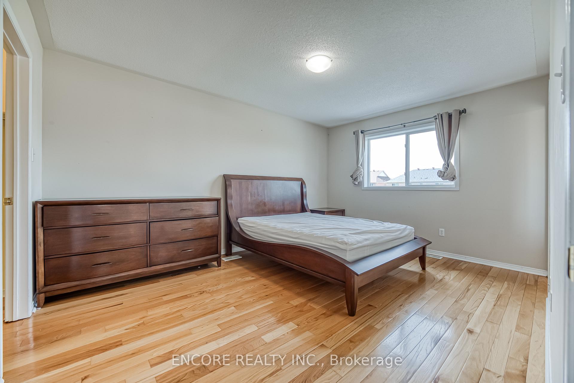 Photo 26 of 46 Anita Drive, Markham, Village Green-South Unionville — HOMEH