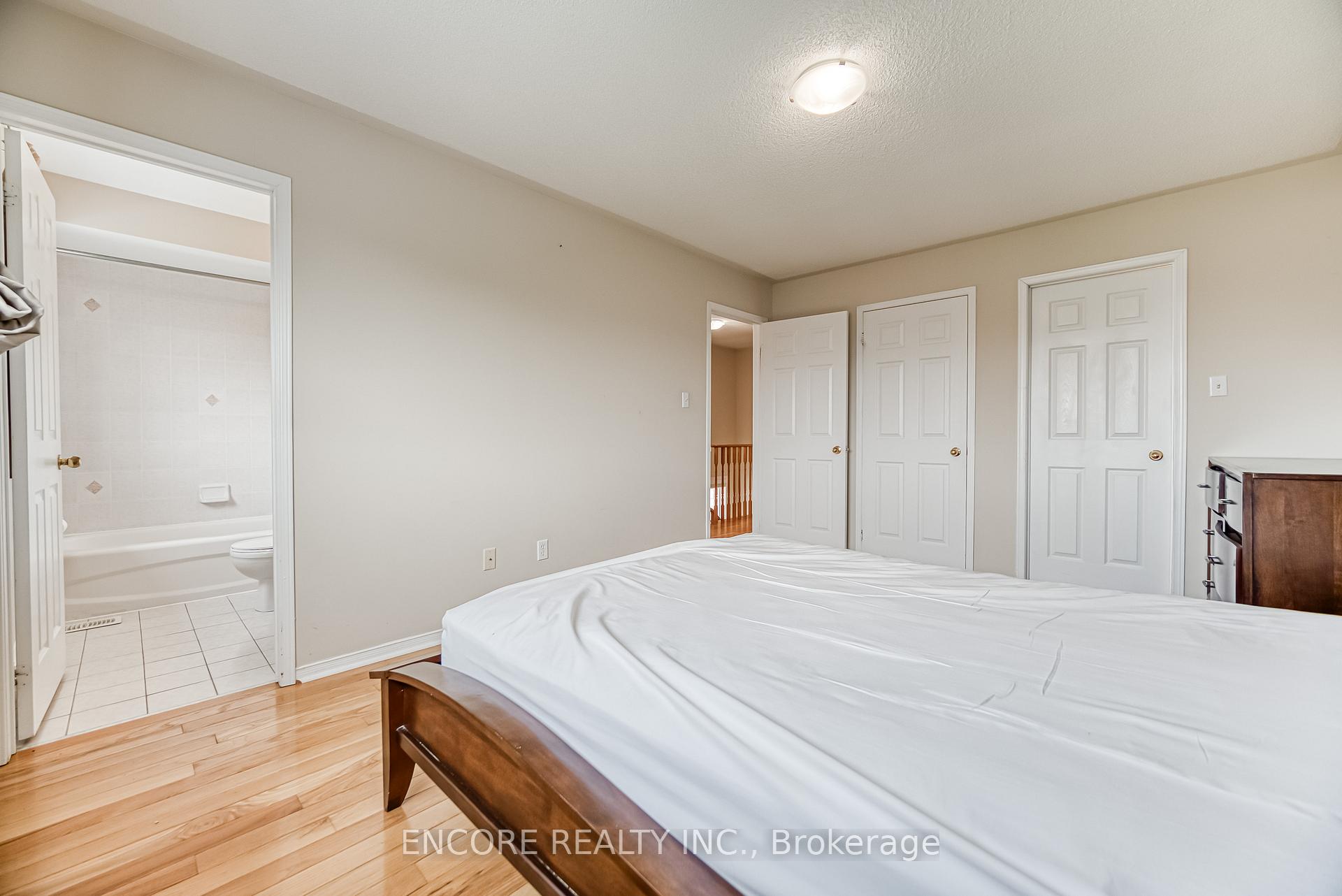 Photo 27 of 46 Anita Drive, Markham, Village Green-South Unionville — HOMEH